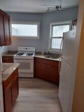 112 Home Ave, Unit #2 in Rutherford, NJ - Building Photo - Building Photo