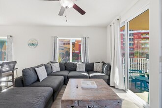 15928 Front Beach Rd in Panama City Beach, FL - Building Photo - Building Photo