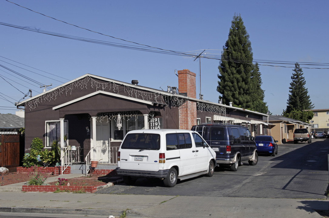 1191-1199 143rd Ave in San Leandro, CA - Foto de edificio