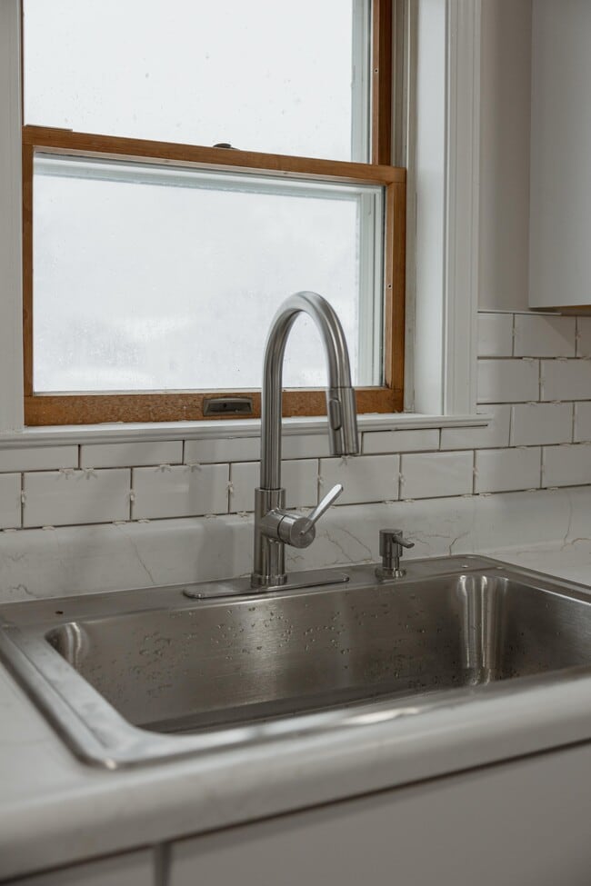 204 Tucker Ave, Unit 1