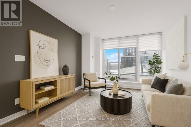 120 Varna Dr in Toronto, ON - Building Photo - Building Photo