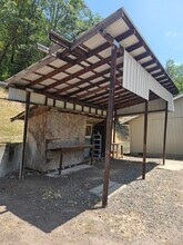7909 E Antelope Rd in Eagle Point, OR - Building Photo - Building Photo