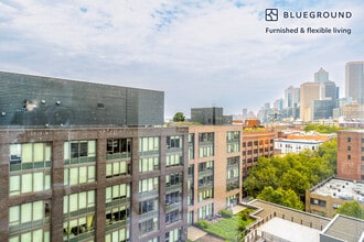521 Stadium Pl S in Seattle, WA - Building Photo - Building Photo