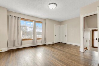 1413 Wayburn St in Grosse Pointe Park, MI - Building Photo - Building Photo