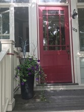 105 Fayerweather St in Cambridge, MA - Foto de edificio - Building Photo