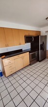 2200 Merchant Way in Everett, WA - Foto de edificio - Building Photo