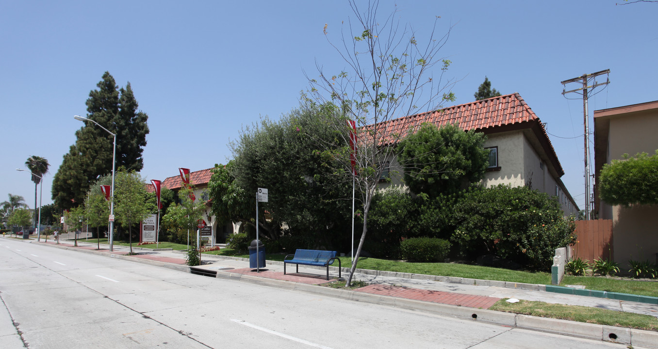 Casa Antigua in Downey, CA - Building Photo