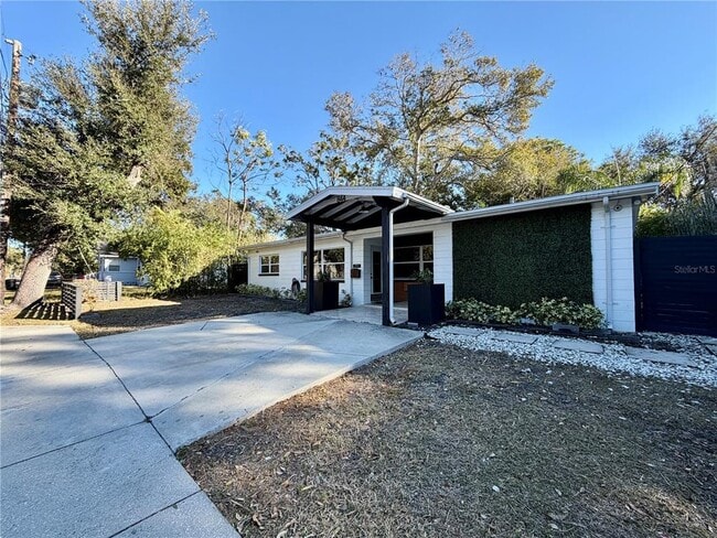 844 35th Ave S in St. Petersburg, FL - Building Photo - Building Photo