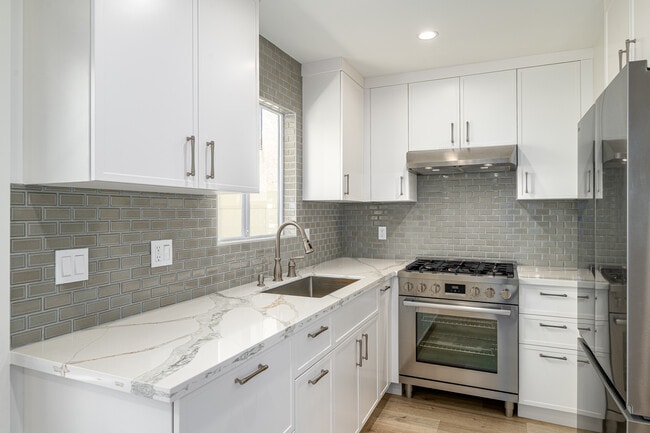 4311 Eagle Rock Blvd