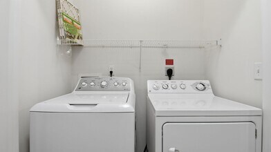 3 Arch Pl in Gaithersburg, MD - Building Photo - Building Photo