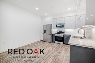 4000 Mont Clair St in Los Angeles, CA - Building Photo