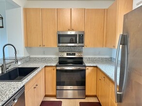 11 Kamauhalii Way in Wailuku, HI - Building Photo - Building Photo
