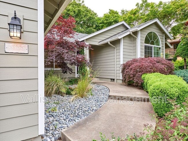 5455 Norma Ave SE in Salem, OR - Building Photo - Building Photo