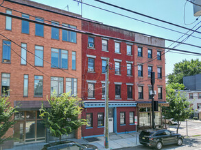 56 Coles St in Jersey City, NJ - Building Photo - Building Photo