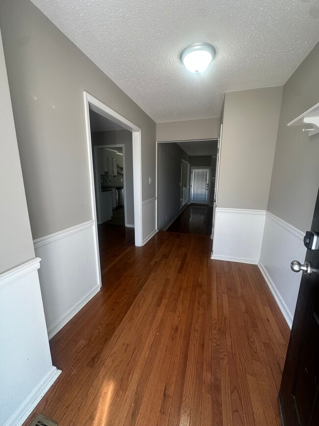 6293 Lakehaven Dr in Fayetteville, NC - Foto de edificio - Building Photo