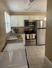 1612 Montgomery Ave in Holly Hill, FL - Building Photo - Building Photo