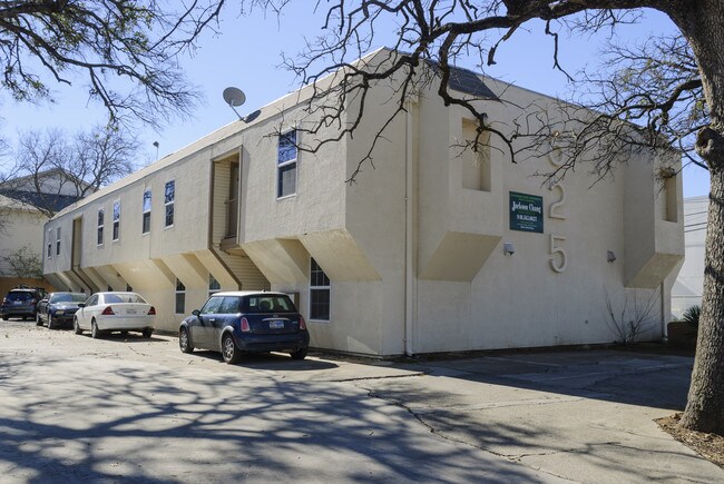 Sycamore Park in Denton, TX - Foto de edificio - Building Photo