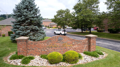 Arbor Place Apartments in New Albany, IN - Building Photo - Other