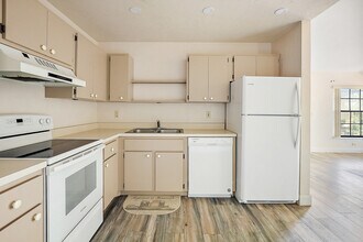 1319 Shady Terrace in Leesburg, FL - Building Photo - Building Photo