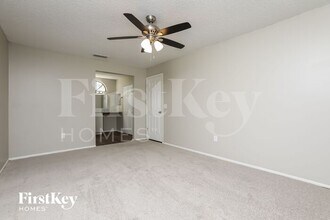 3278 Croton Ave in Deltona, FL - Foto de edificio - Building Photo