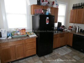 19 Braemore Rd, Unit 1 in Boston, MA - Building Photo
