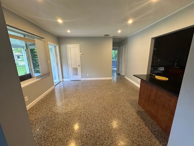 1101 SW 8th Ter in Fort Lauderdale, FL - Building Photo - Building Photo