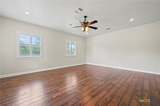 17 Horseshoe Ct in New Braunfels, TX - Building Photo - Building Photo