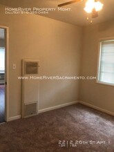 2212 26th St-Unit -1 in Sacramento, CA - Building Photo - Building Photo
