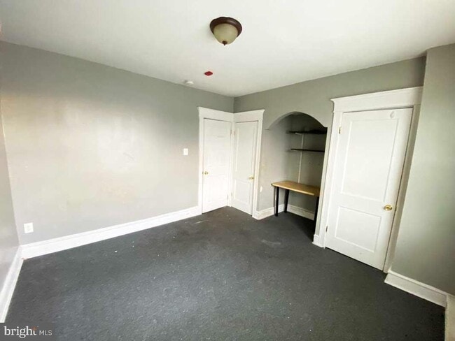 408 E Roosevelt Blvd in Philadelphia, PA - Building Photo - Building Photo