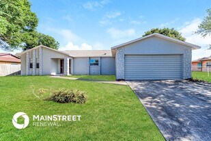 1513 Hendren Dr in Melbourne, FL - Building Photo