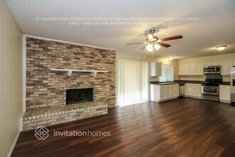 2609 Renwick Dr in Carrollton, TX - Foto de edificio - Building Photo