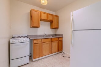 15 Santa Maria Ave in Pacifica, CA - Building Photo - Building Photo