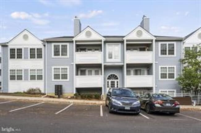 property at 6425 Richmond Hwy