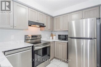 15 Carere Crescent in Guelph, ON - Building Photo - Building Photo