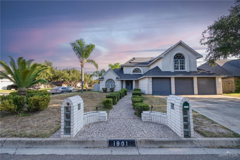 1901 Duke Ave in McAllen, TX - Building Photo