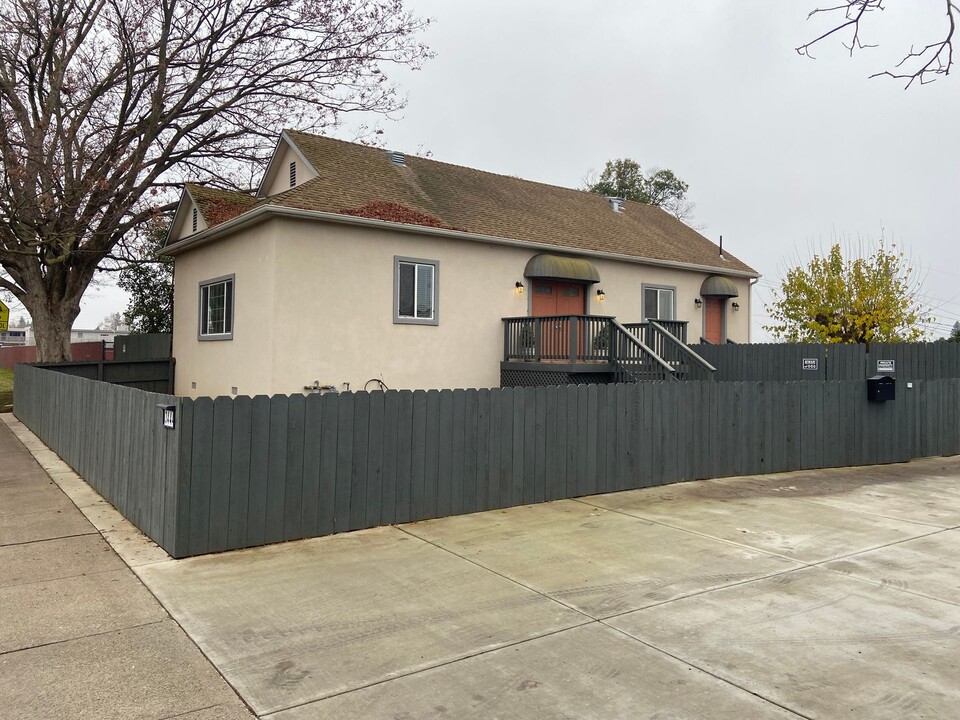 3444 Redding Ave in Sacramento, CA - Building Photo