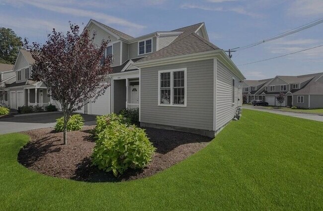 70 Endicott St in Norwood, MA - Building Photo - Building Photo