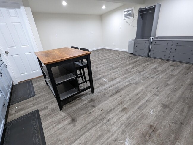 728 Stepney Pl in Inglewood, CA - Building Photo - Building Photo