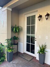 819 SW 147th Ave in Pembroke Pines, FL - Building Photo - Building Photo