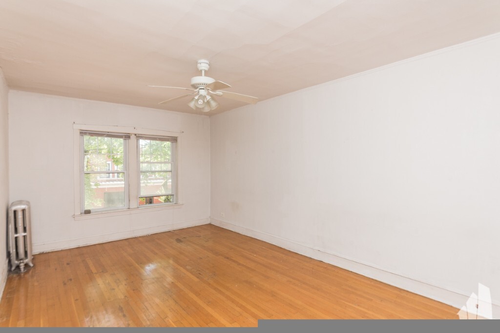 5137 N Wolcott Ave, Unit 5135-3 in Chicago, IL - Building Photo