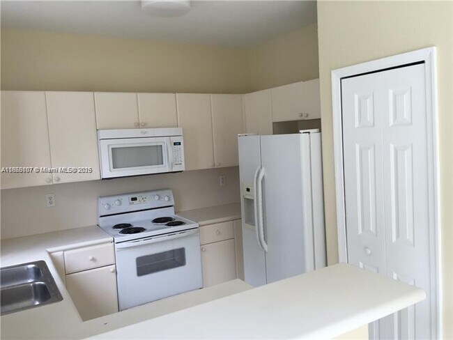 property at 2621 SE 15th Pl