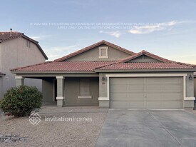 2114 E Caspian Way in San Tan Valley, AZ - Building Photo