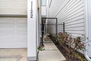1122 Live Oak St in Houston, TX - Building Photo