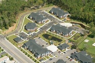 Bay Pointe Apartments I & II in Myrtle Beach, SC - Building Photo - Building Photo