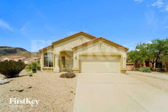 property at 5240 N Spring Pointe Pl