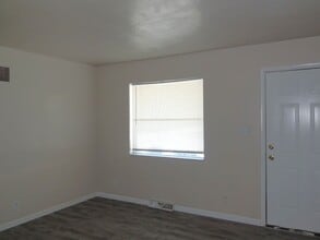 1100 Arrowhead Dr in Collinsville, IL - Building Photo - Building Photo