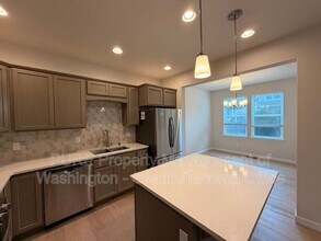 3238 64th Ln SW in Tumwater, WA - Building Photo - Building Photo