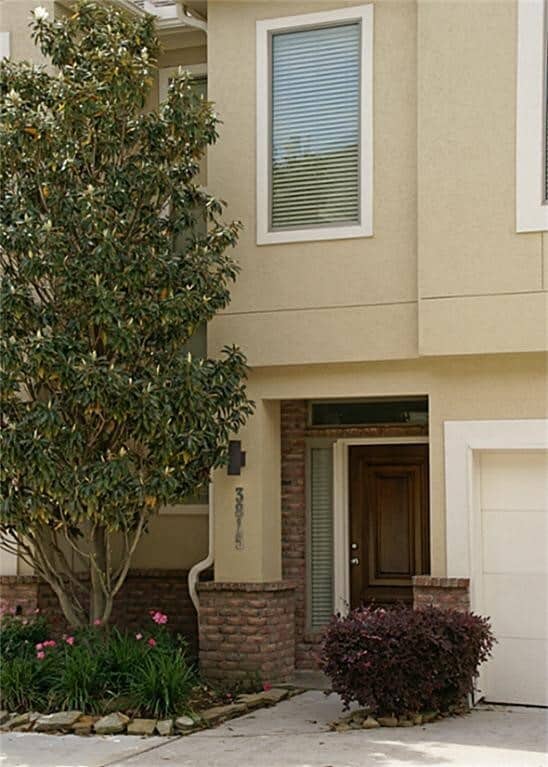 property at 3815 Center Plaza Dr