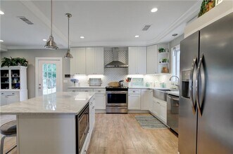 40 Grafton St in Newport, RI - Building Photo - Building Photo