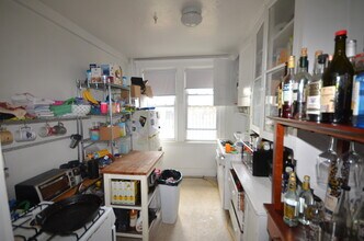 1626 Commonwealth Ave, Unit 14 in Boston, MA - Building Photo - Building Photo